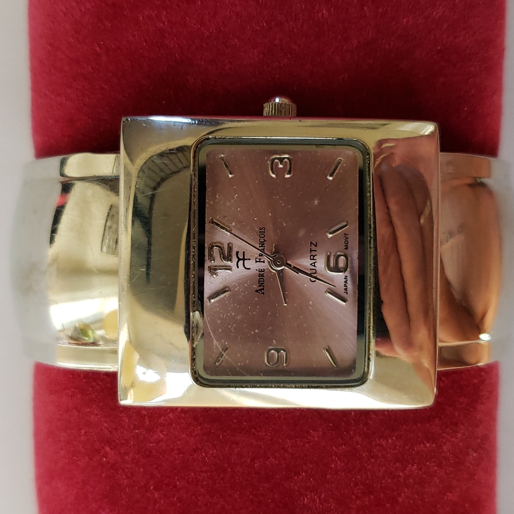 ANDRE FRANCOIS BEAUTIFUL WATCH  (only a bundle of 3 or more)